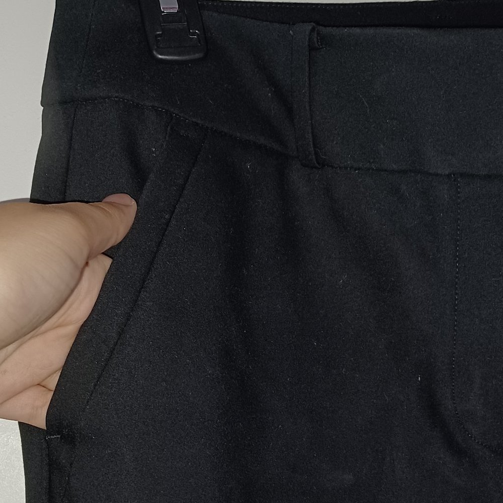 LOFT Straight Leg Pant in Black Sz US 6
